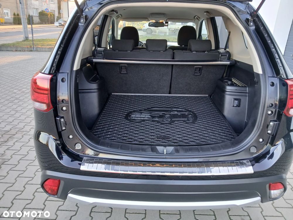 Mitsubishi Outlander 2.0 Intense 2WD - 20