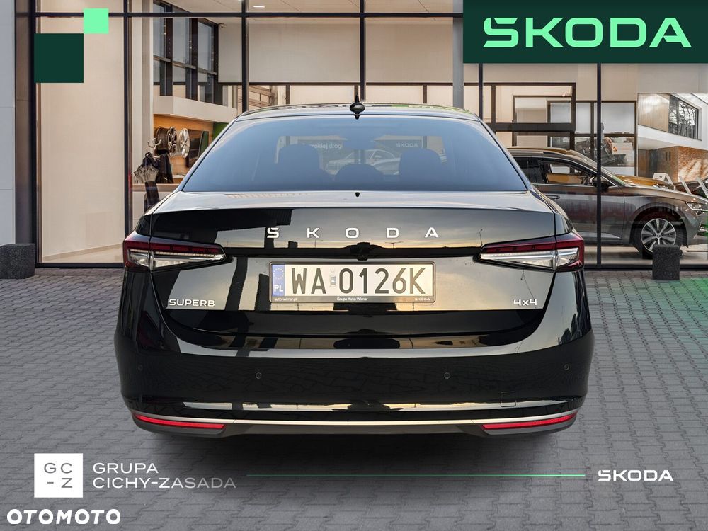 Skoda Superb 2.0 TDI SCR 4x4 L&K DSG - 4