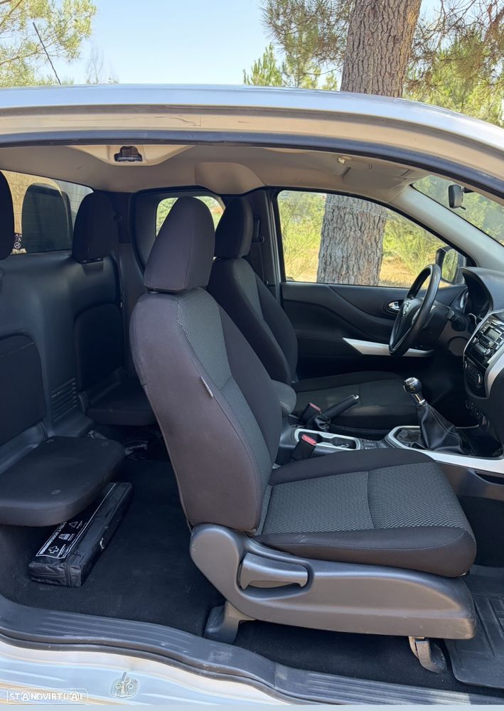 Nissan Navara 2.3 dCi CD 4WD Visia - 15
