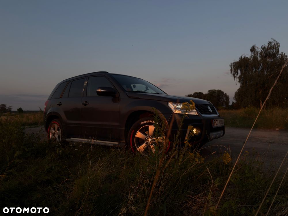 Suzuki Grand Vitara 2.4 Premium - 5