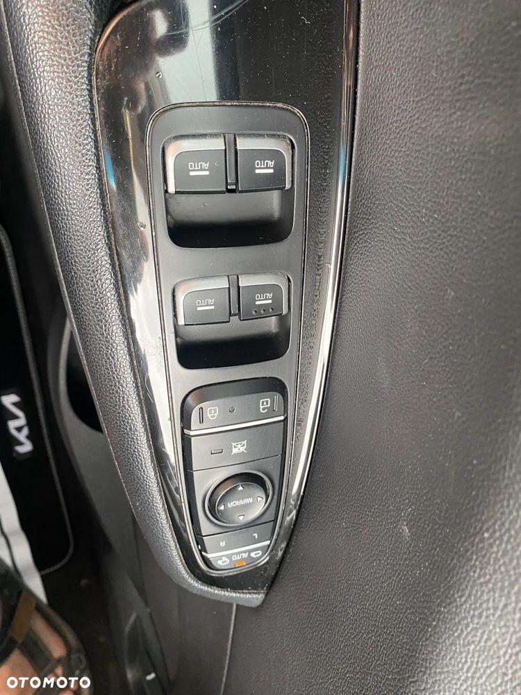 Kia Optima Sportagon 1.7 CRDI DCT Business Supreme - 24