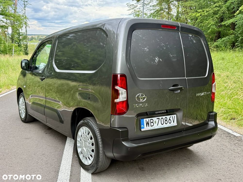Toyota Proace City - 8
