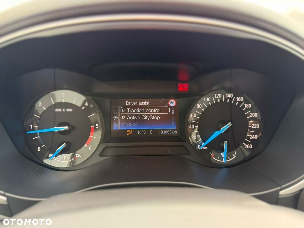 Ford Mondeo - 27