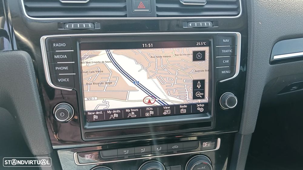 VW Golf 2.0 BlueTDI DSG Comfortline - 9