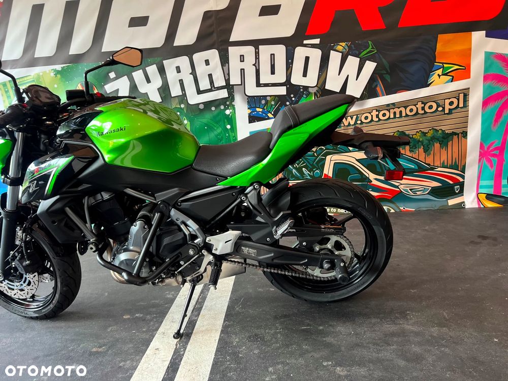 Kawasaki Z 650 - 17