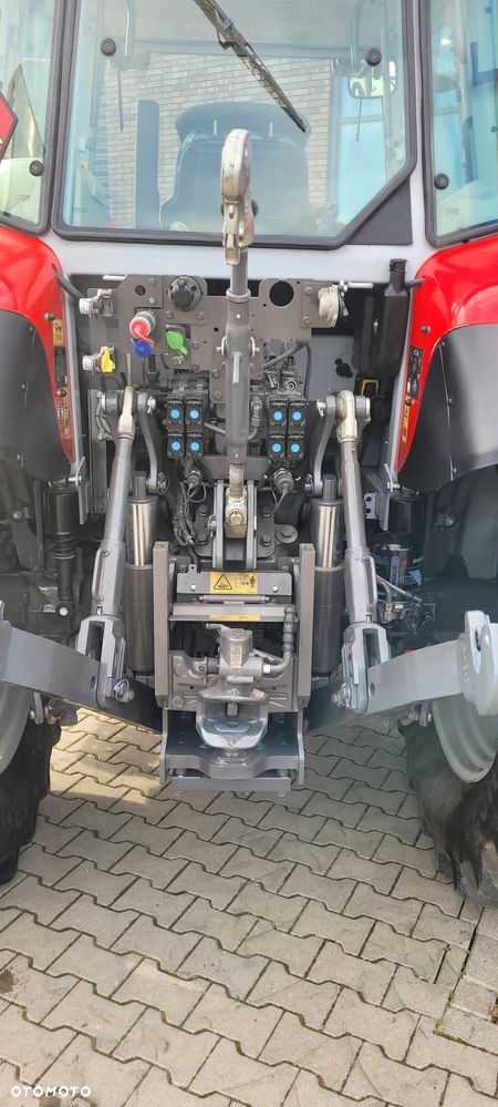 Massey Ferguson 5S.105 - 11