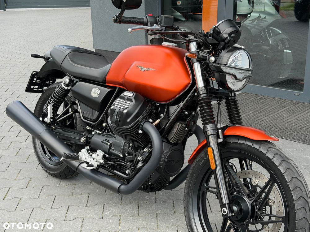 Moto Guzzi V7 - 26