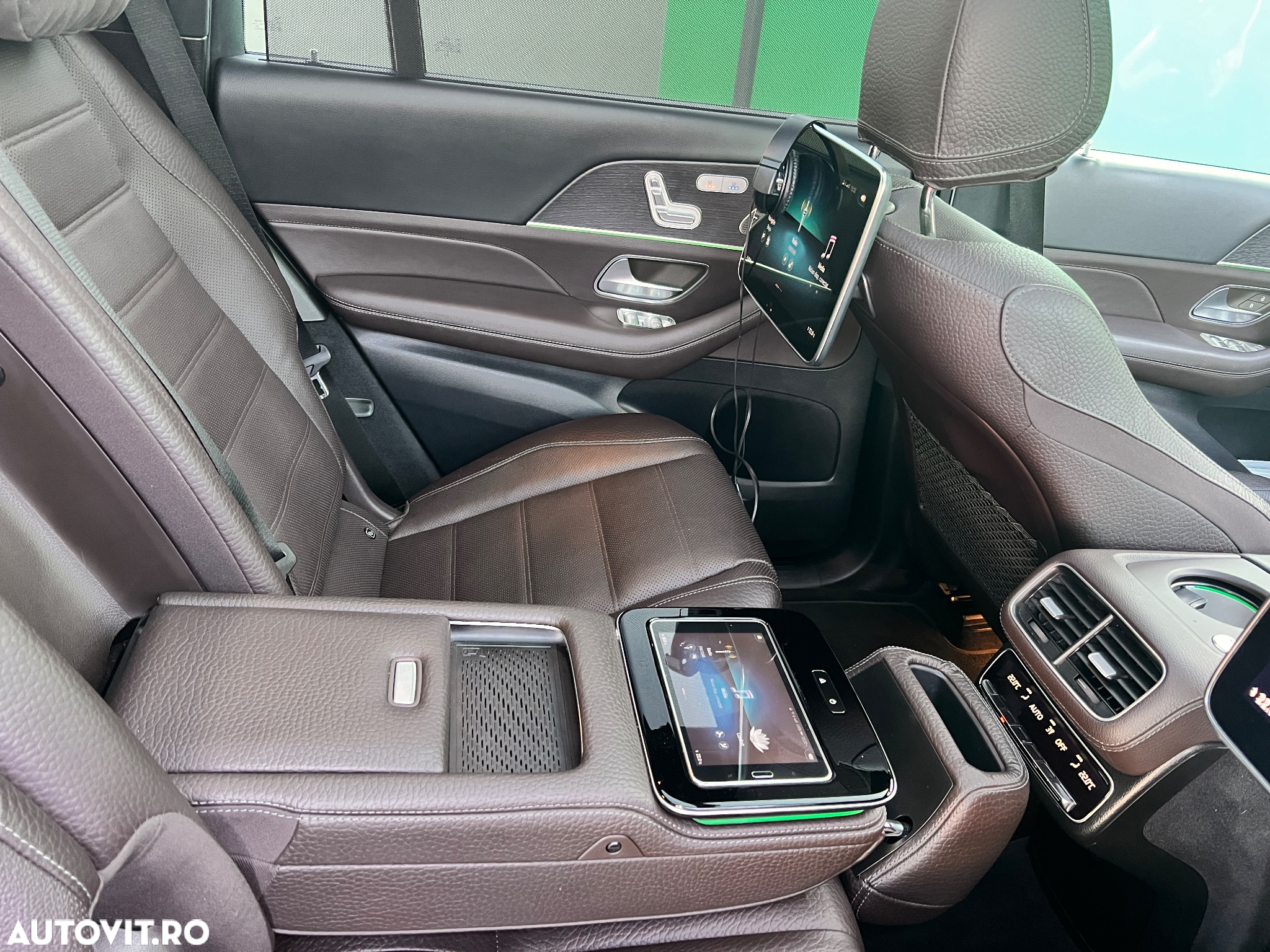 Mercedes-Benz GLS - 17