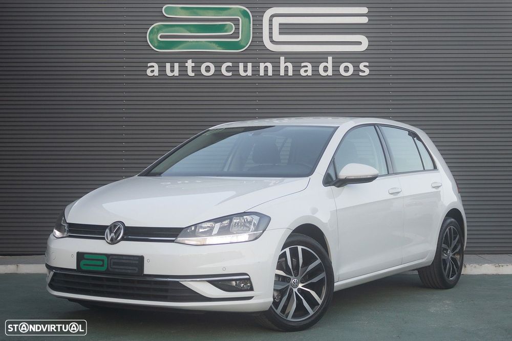 VW Golf 1.6 TDI Highline DSG - 4