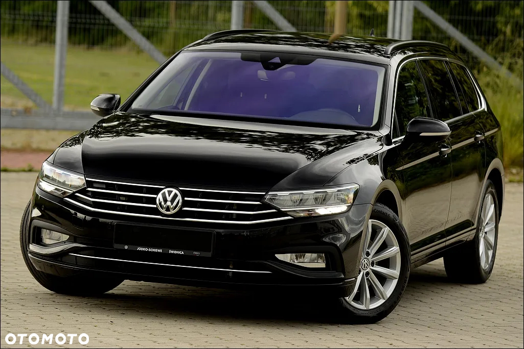 Volkswagen Passat Variant 2.0 TDI SCR DSG Comfortline - 4
