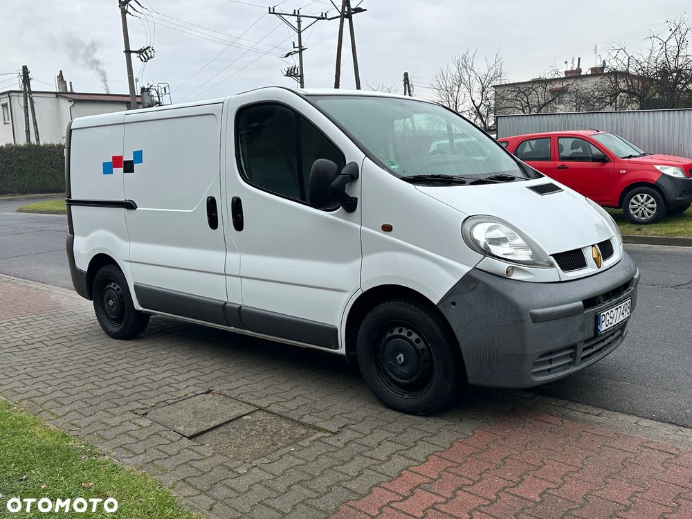 Renault Trafic - 1