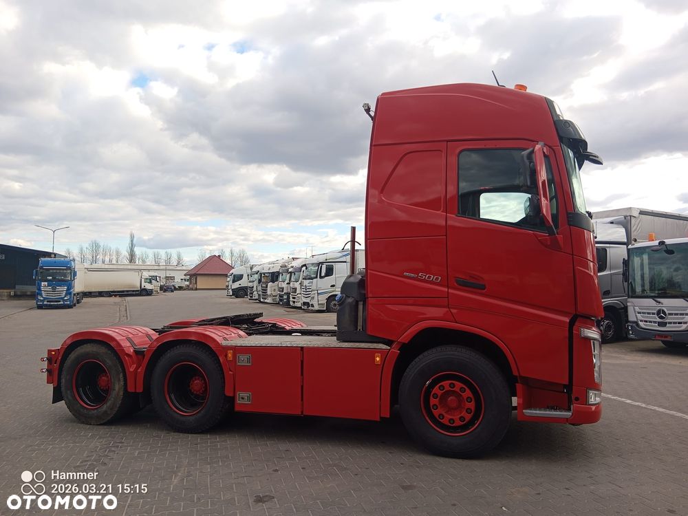Volvo - 2