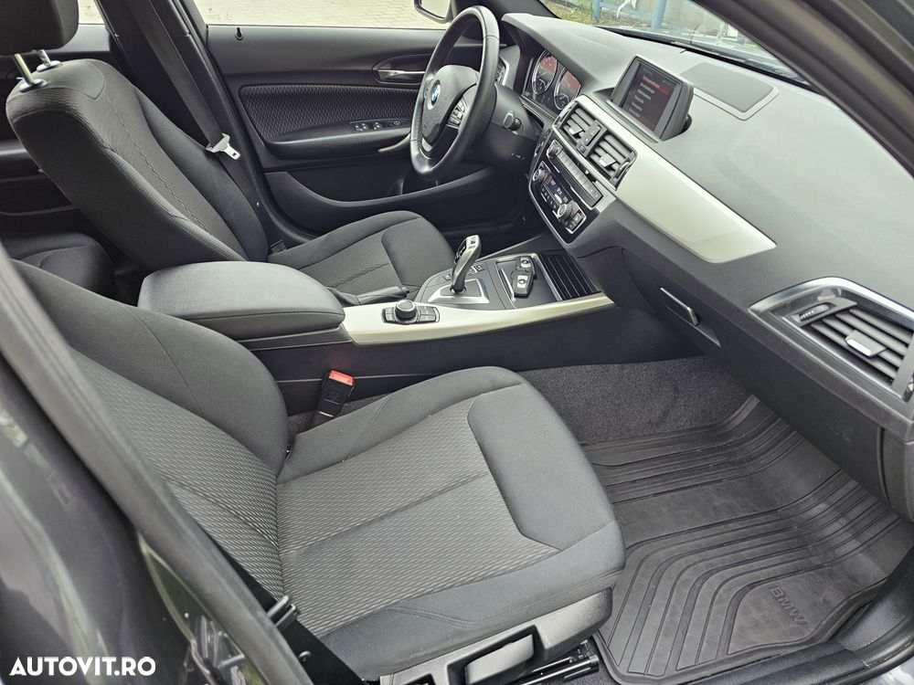 BMW Seria 1 118i Aut. Sport Line - 9