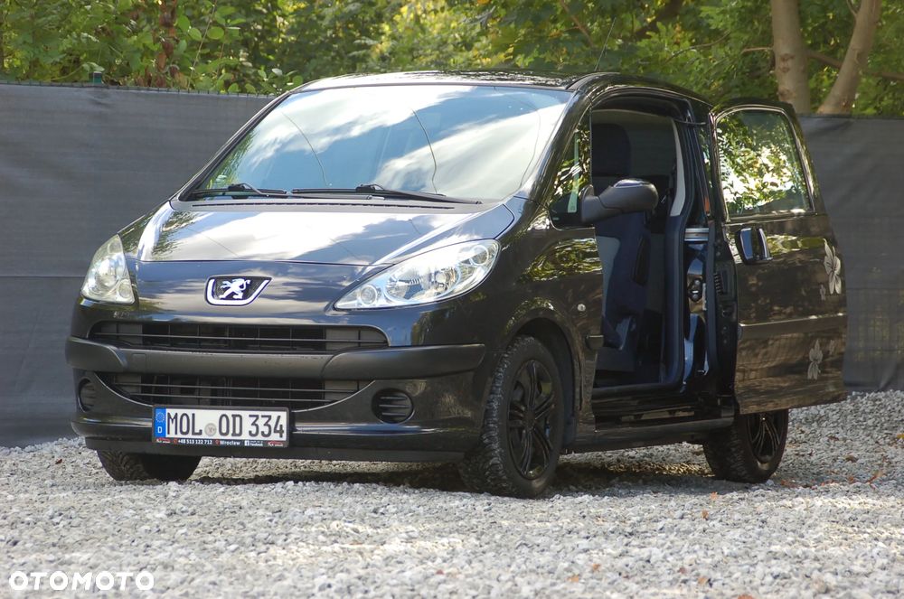 Peugeot 1007 - 22