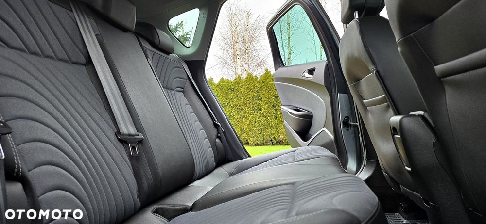 Opel Astra 1.4 T Cosmo - 6