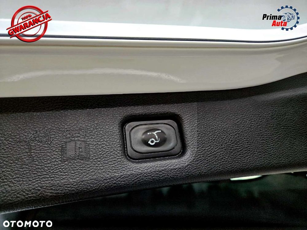 Ford S-Max 1.5 Eco Boost Start-Stopp TITANIUM - 24