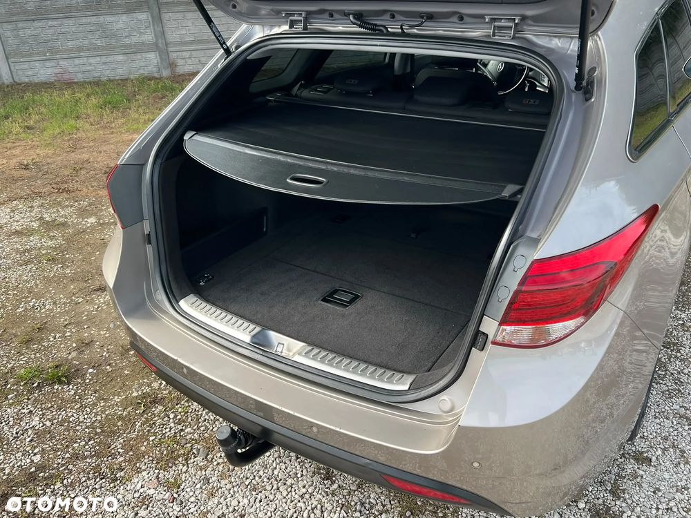 Hyundai i40 Kombi 1.7 CRDi Style - 9