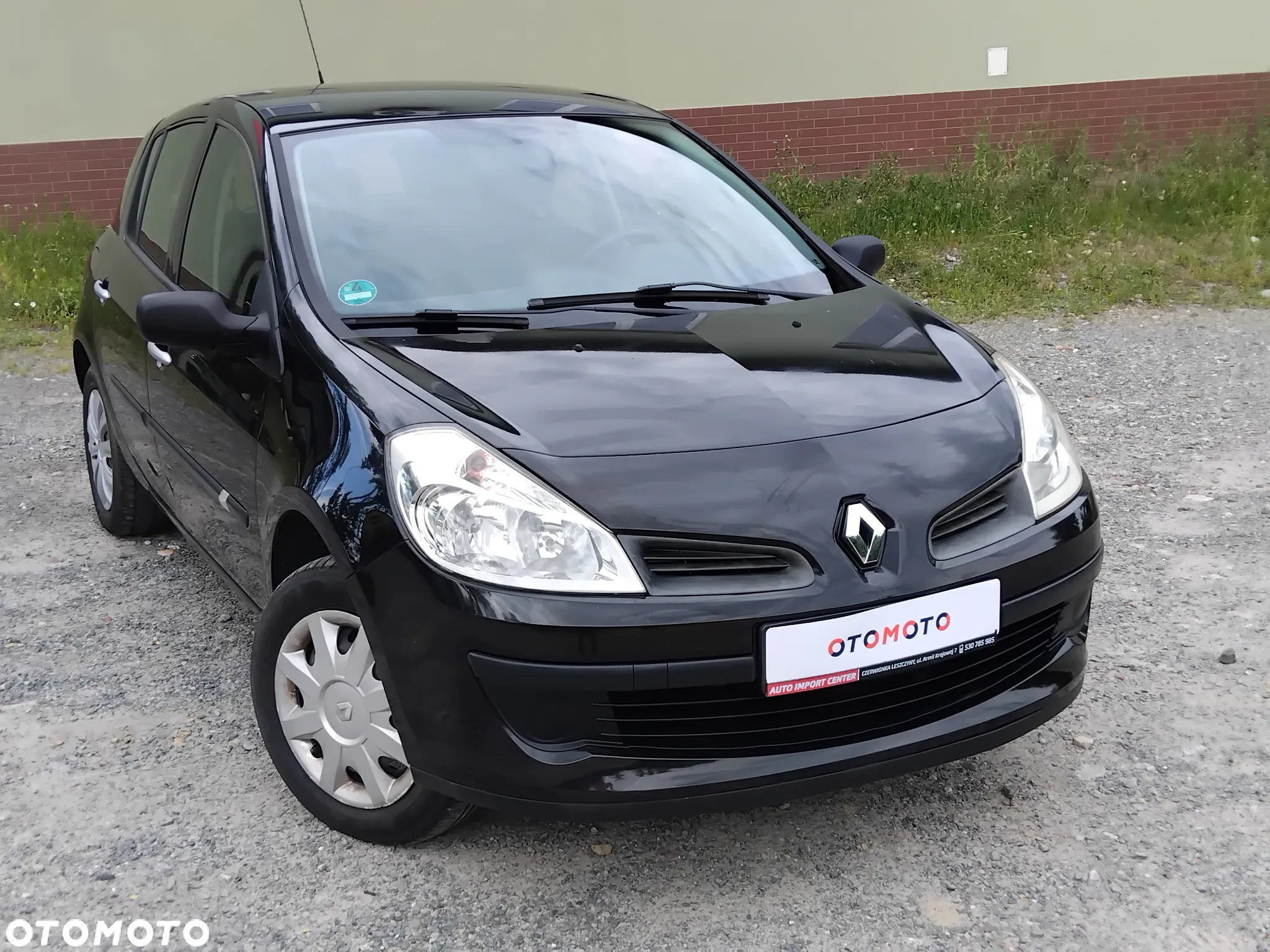 Renault Clio 1.2 16V 75 Expression - 2
