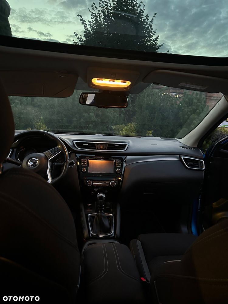 Nissan Qashqai 1.6 DIG-T N-Connecta - 12