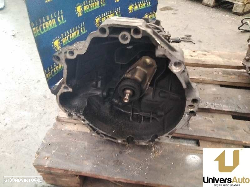 CAIXA VELOCIDADES AUDI A4 1998 -DVX - 2