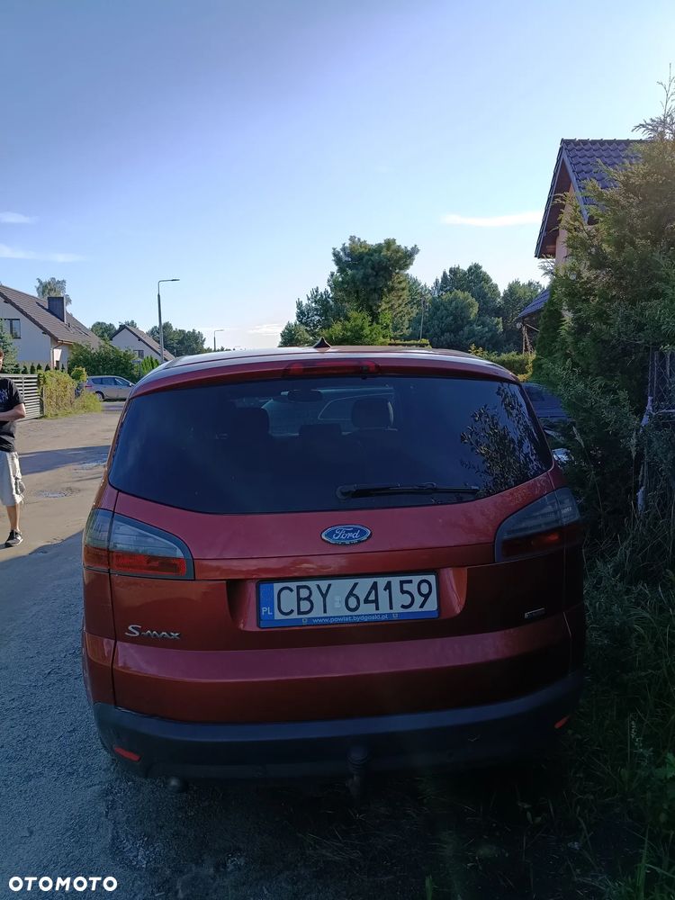Ford S-Max - 8