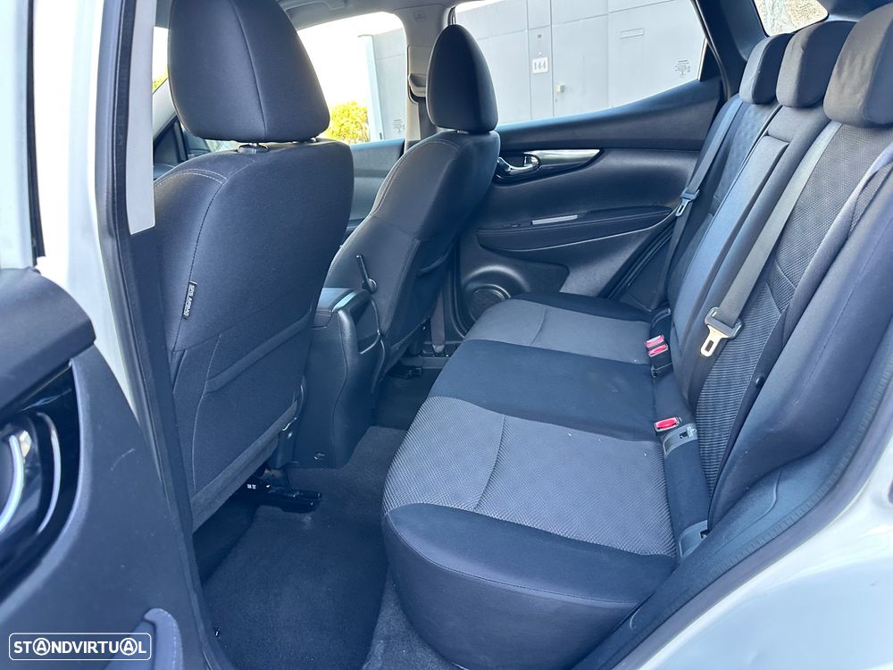 Nissan Qashqai 1.5 dCi Acenta - 29