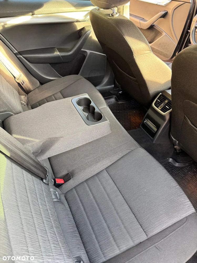 Skoda Octavia 1.6 TDI Ambition DSG - 12