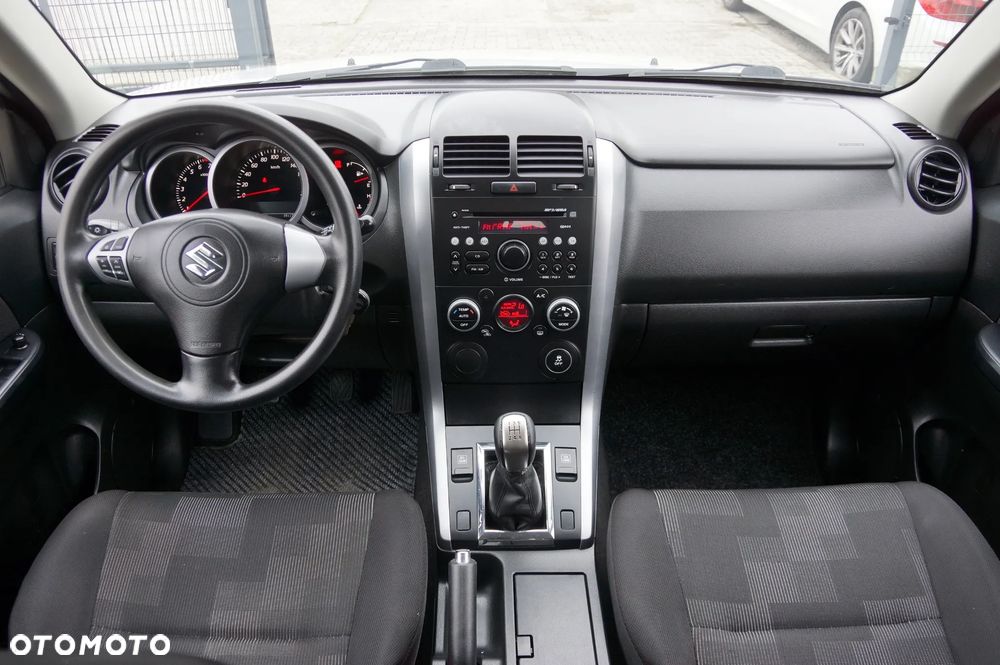 Suzuki Grand Vitara 1.6 Comfort - 11