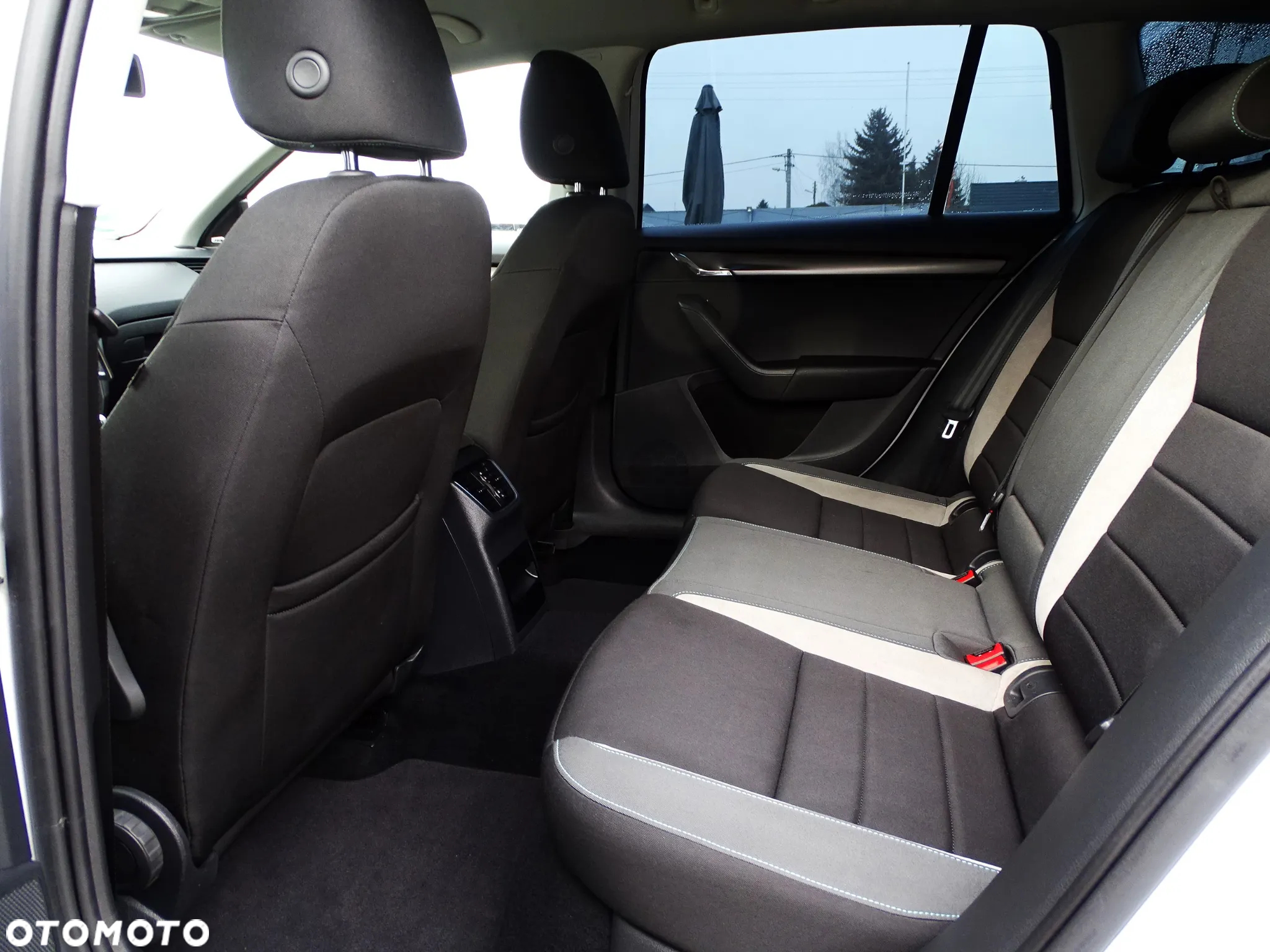 Skoda Octavia 2.0 TDI Joy DSG - 33