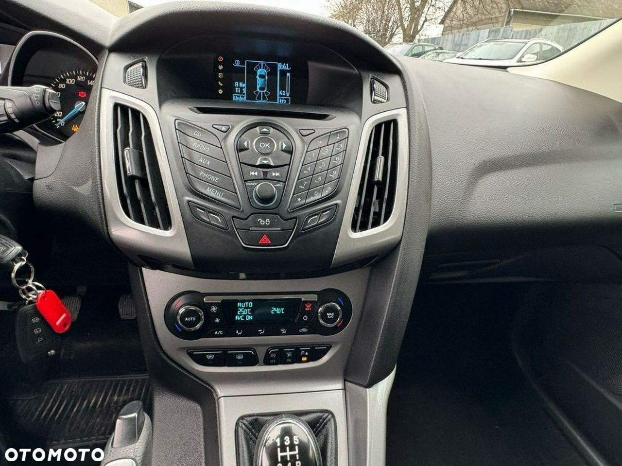 Ford Focus - 16