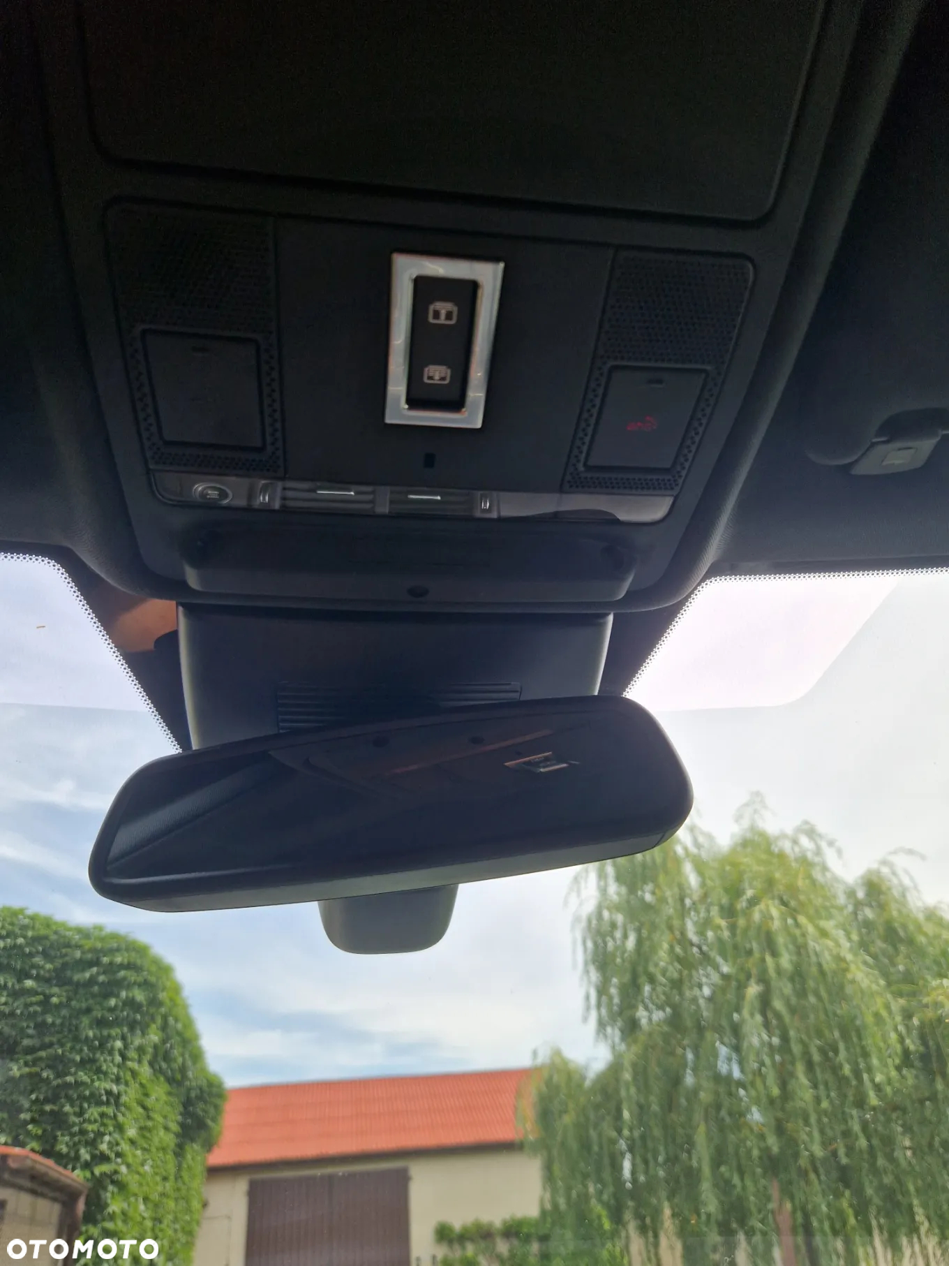 Land Rover Range Rover Evoque - 31
