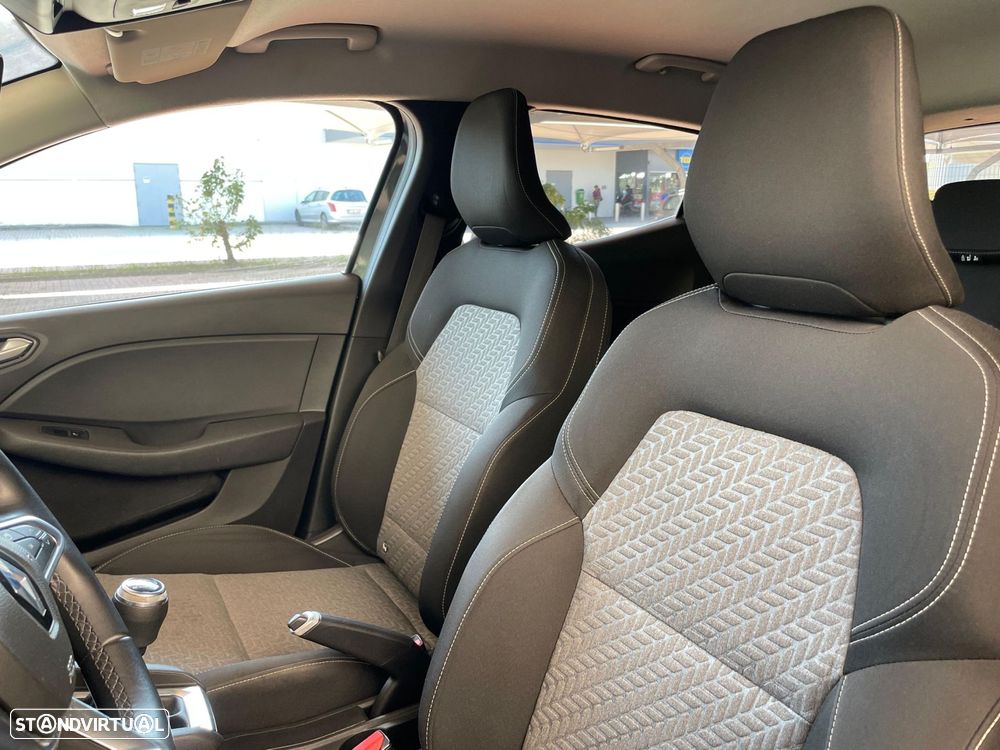 Renault Clio 1.0 TCe Evolution - 8