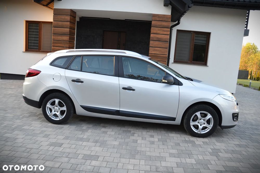 Renault Megane 1.6 16V 100 J'taime - 4
