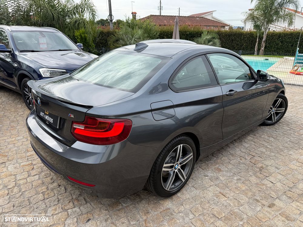 BMW 220 d Sport Line - 3