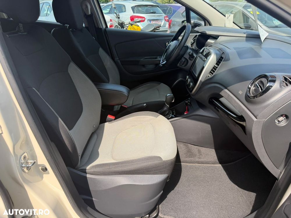 Renault Captur dCi EDC Intens - 15