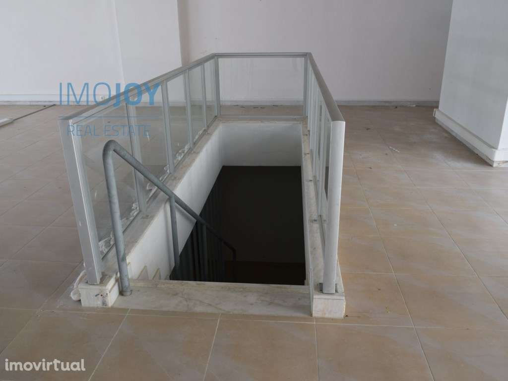 Loja para Venda na Guia em Albufeira - Grande imagem: 4/10