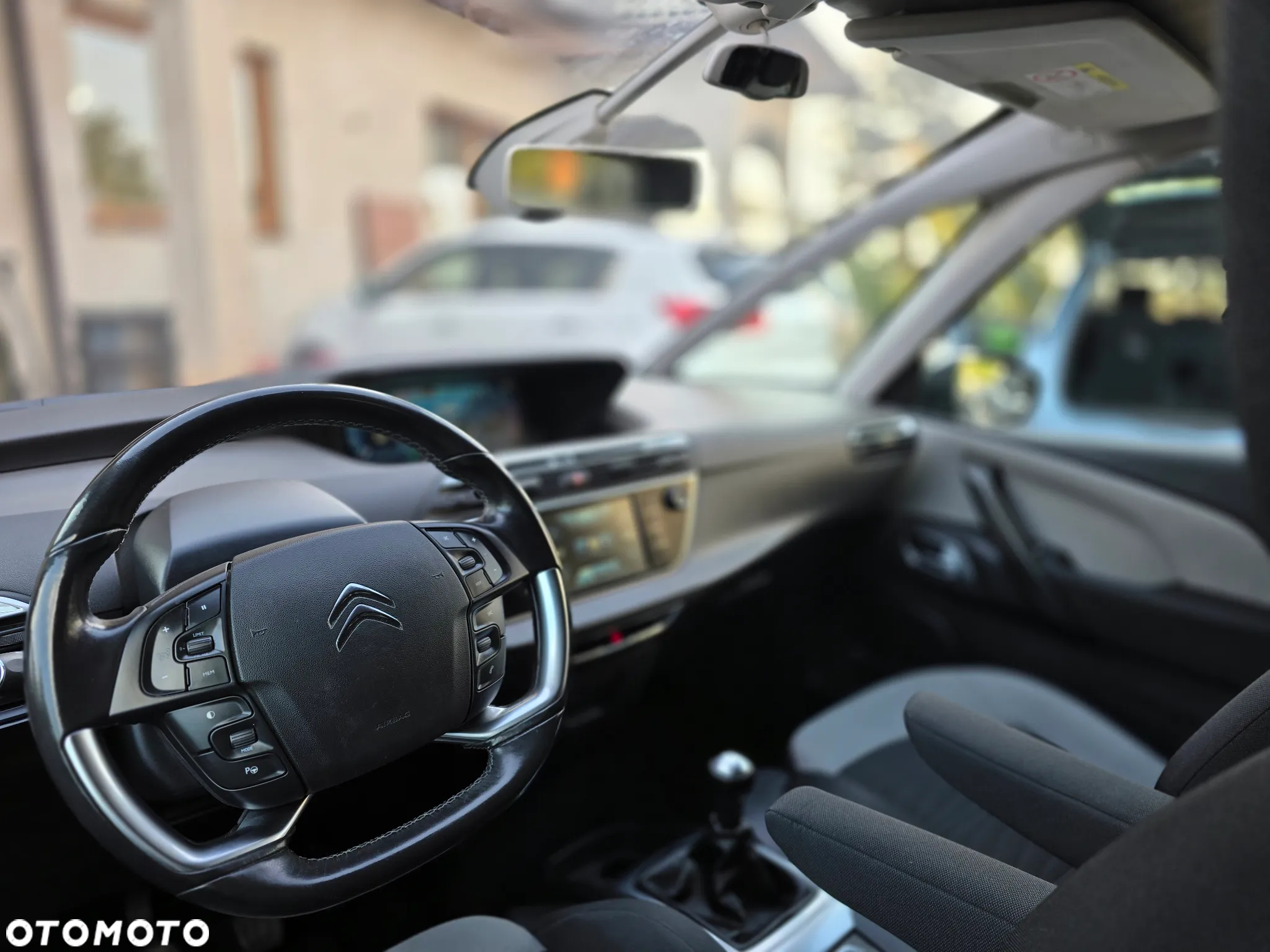 Citroën C4 Picasso - 23