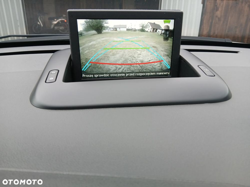Peugeot 3008 1.6 HDi Style - 12