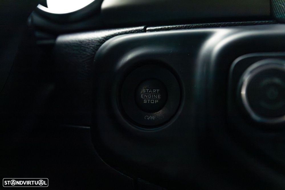 Jeep Wrangler Unlimited 2.2 CRD Sport AT - 47