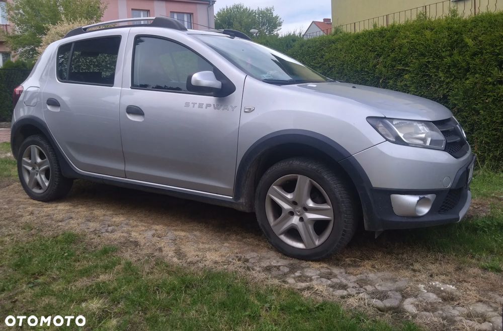 Dacia Sandero 1.5 dCi Laureate - 2