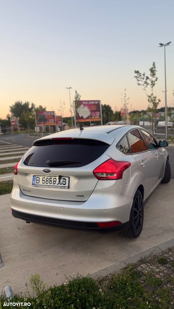 Ford Focus 1.0 EcoBoost Trend Edition - 24