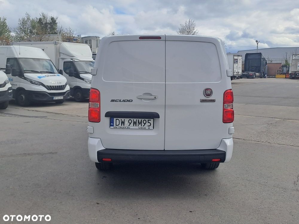 Fiat Scudo | 6 osób |  Kamera cofania | Krajowy | Niski przebieg - 6
