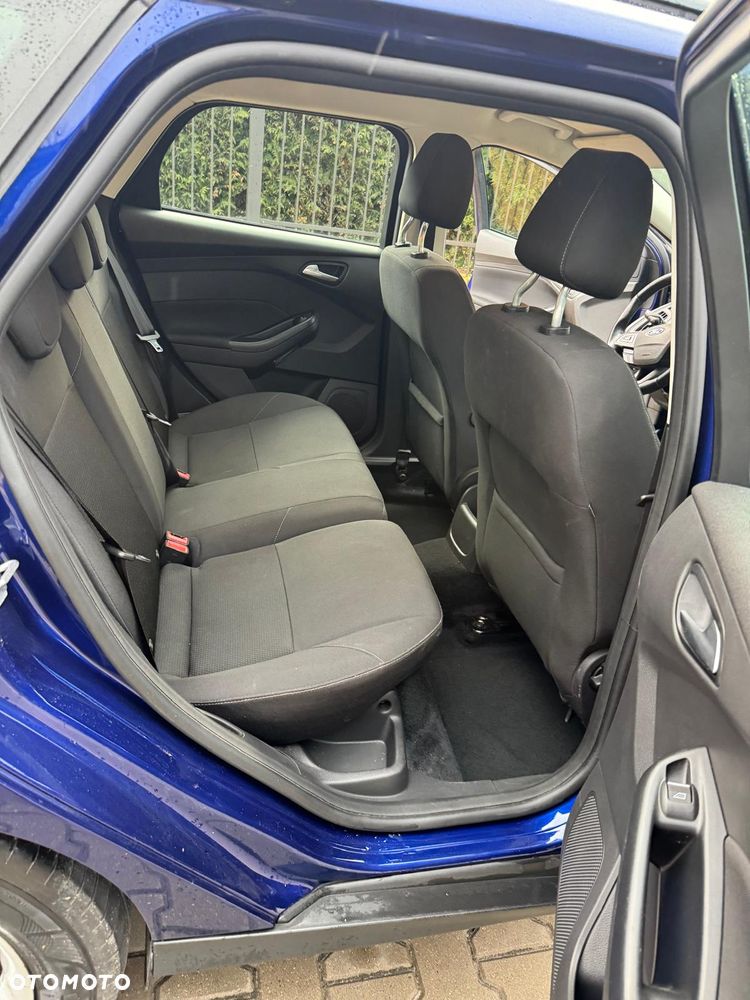 Ford Focus - 34