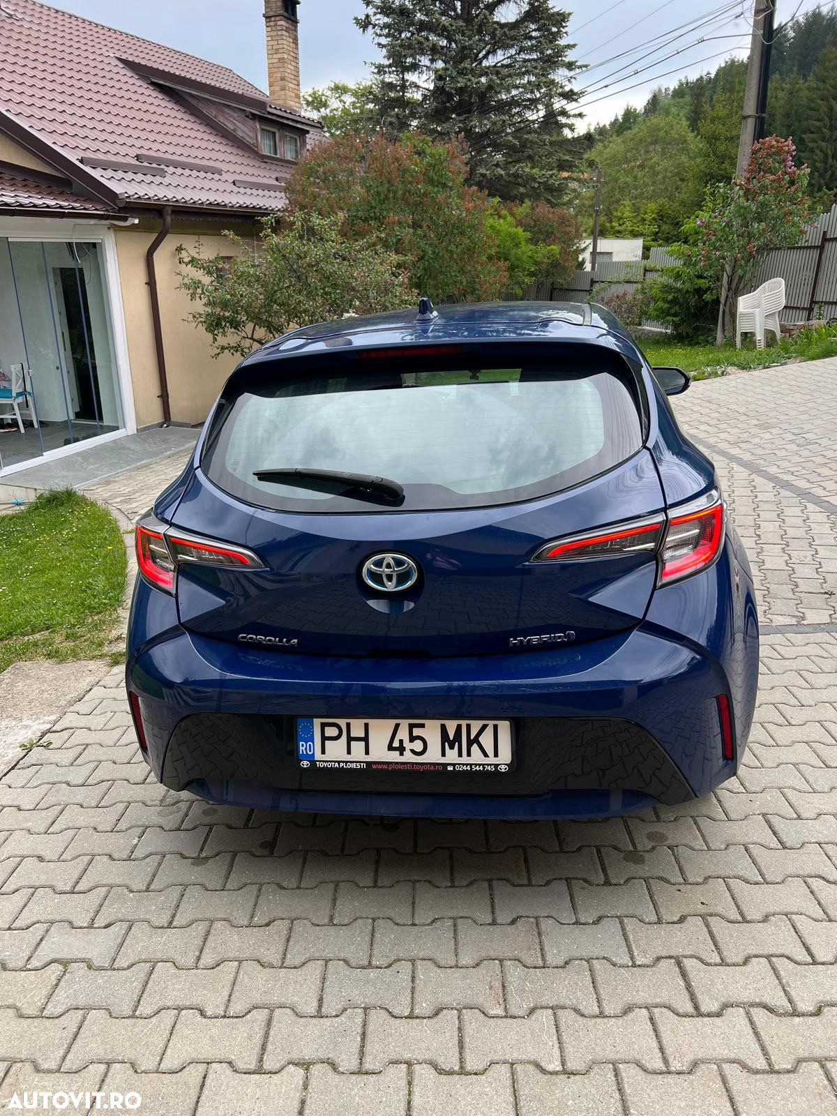 Toyota Corolla 1.8 HSD Active - 3