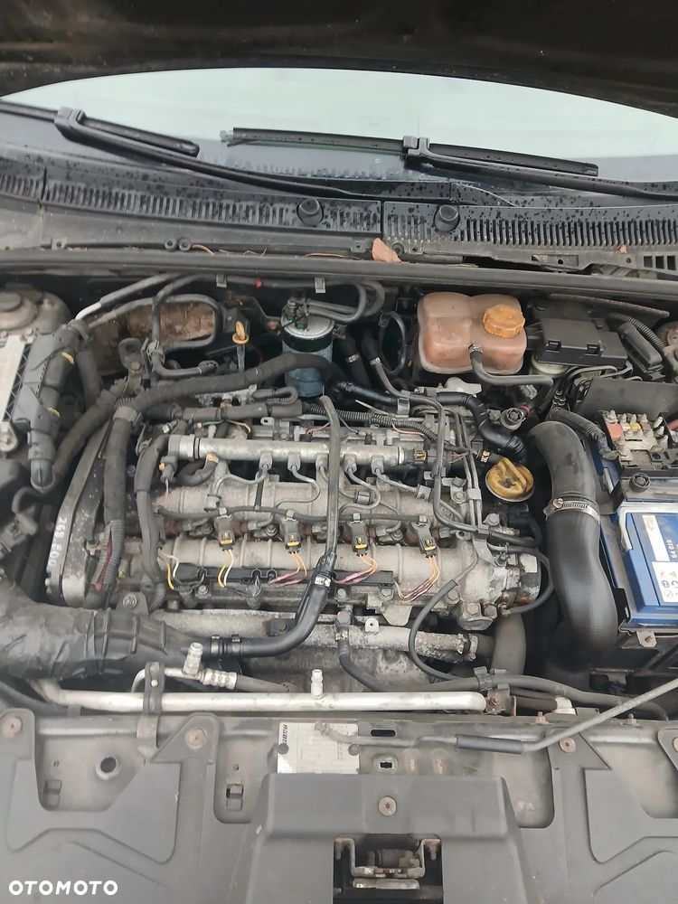 fiat croma 2.4 jtd 939a3000 silnik skrzynia sanki belka przód tył wahacz zacisk zwrotnica - 2
