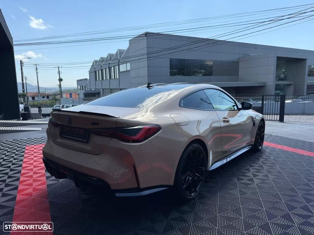 BMW M4 Competition Pack 50 anos M - 4