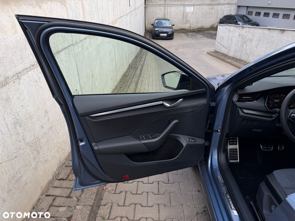 Skoda Octavia 1.5 TSI mHEV Sportline DSG - 15