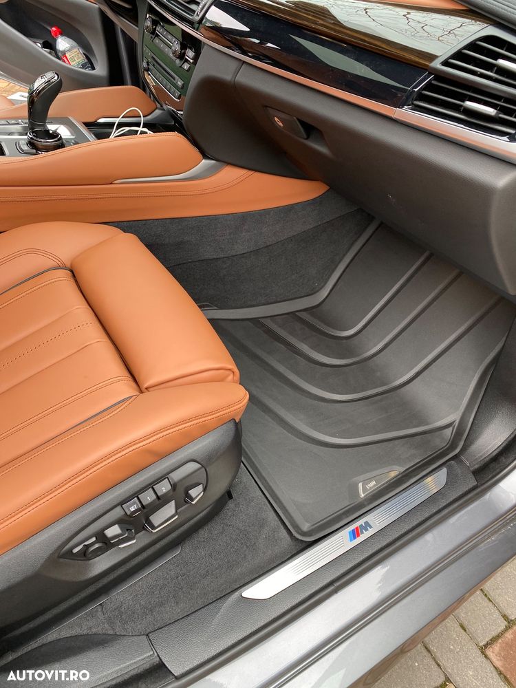 BMW X6 xDrive40d - 18