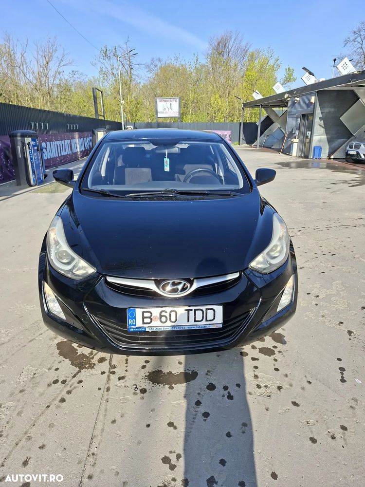 Hyundai Elantra 1.6 MPi Exclusive - 2
