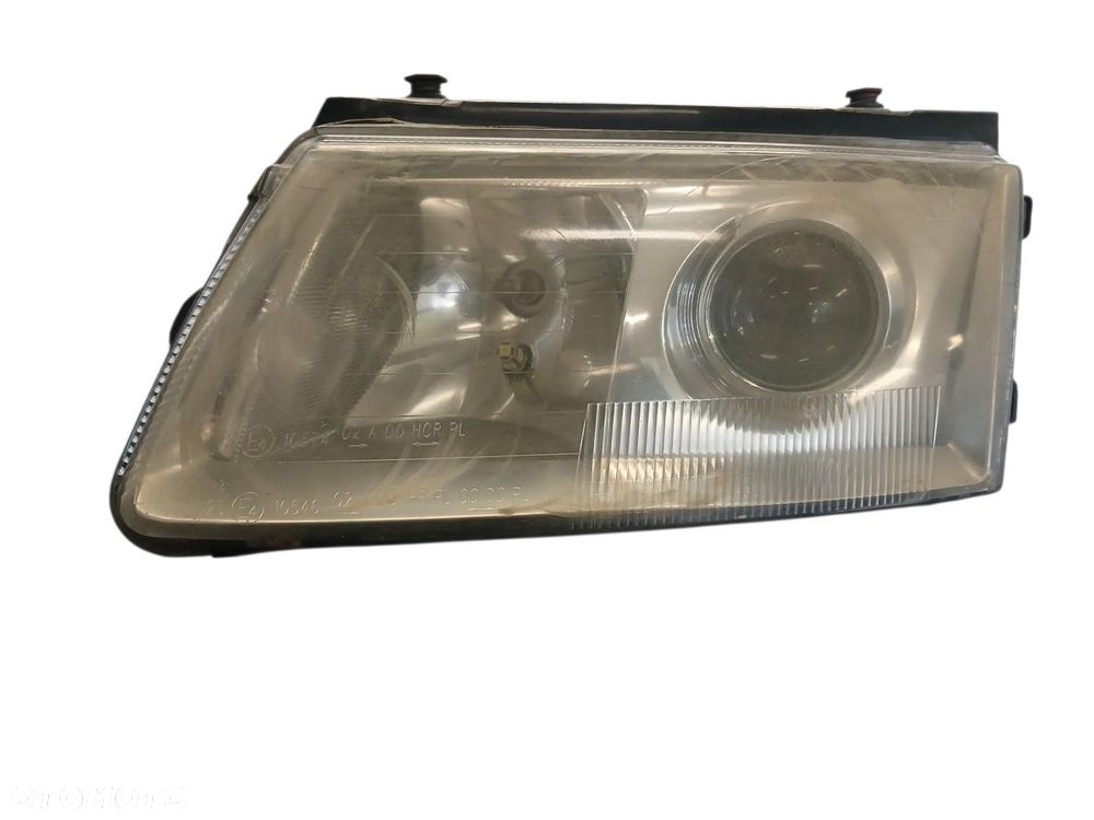 LAMPA LEWA PRZEDNIA PRZÓD VW PASSAT B5 LAMPA LEWY PRZÓD 07051239 PASSAT B5 - 1